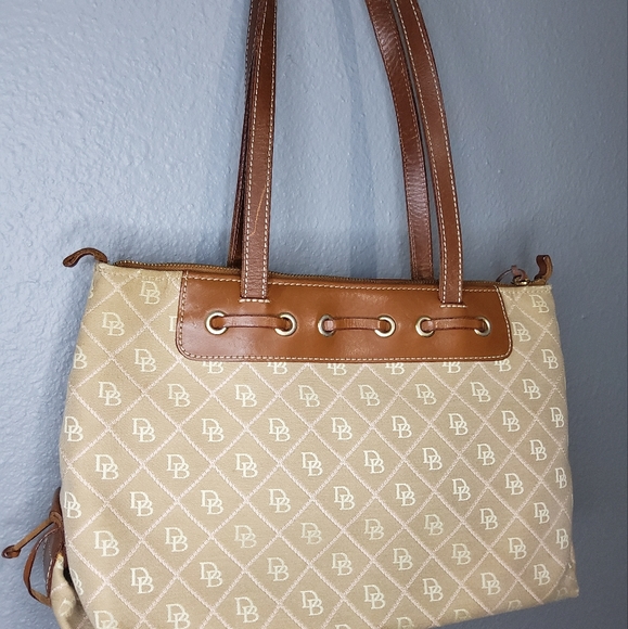 Dooney & Bourke Tan & Pink Tassel Zip Bag - Picture 3 of 11